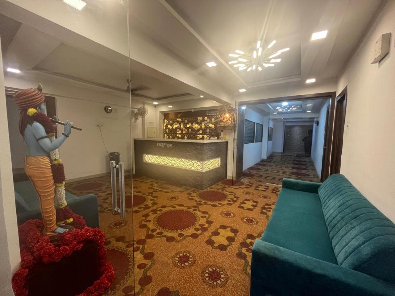 Arsh Executive Inn Dive Kültér fotó